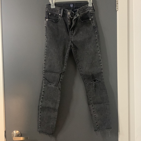 Gap Denim true skinny distressed black wash jeans size 27 - Picture 1 of 8